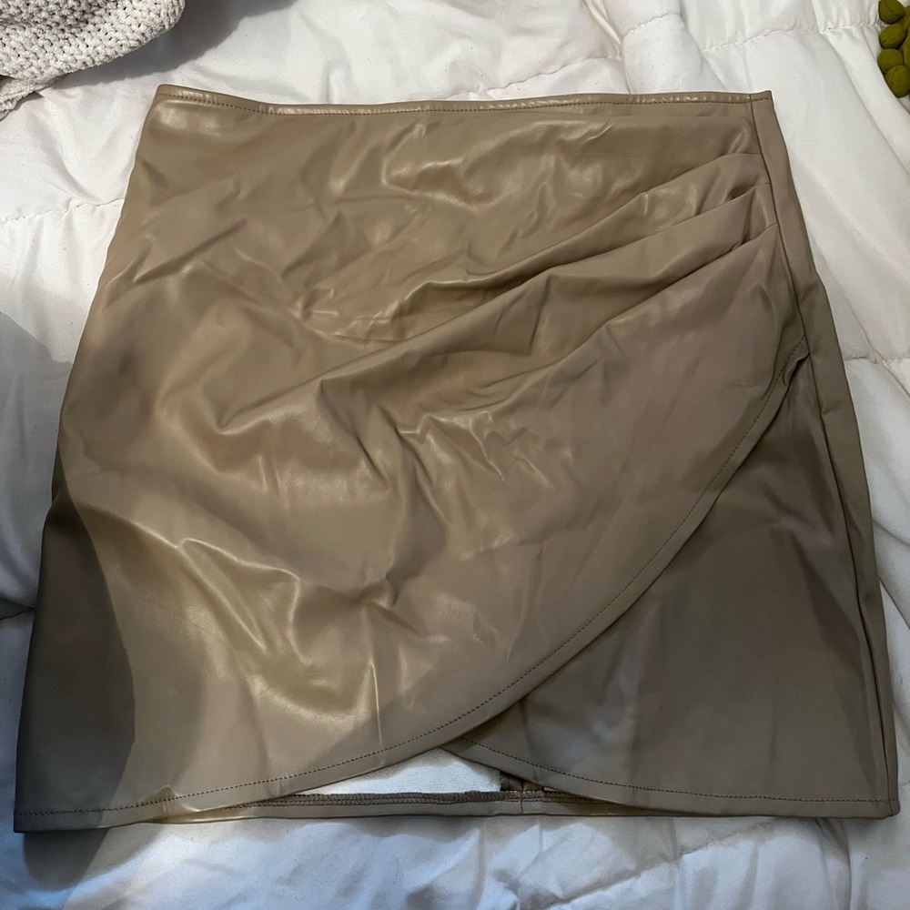 Tan leather skirt